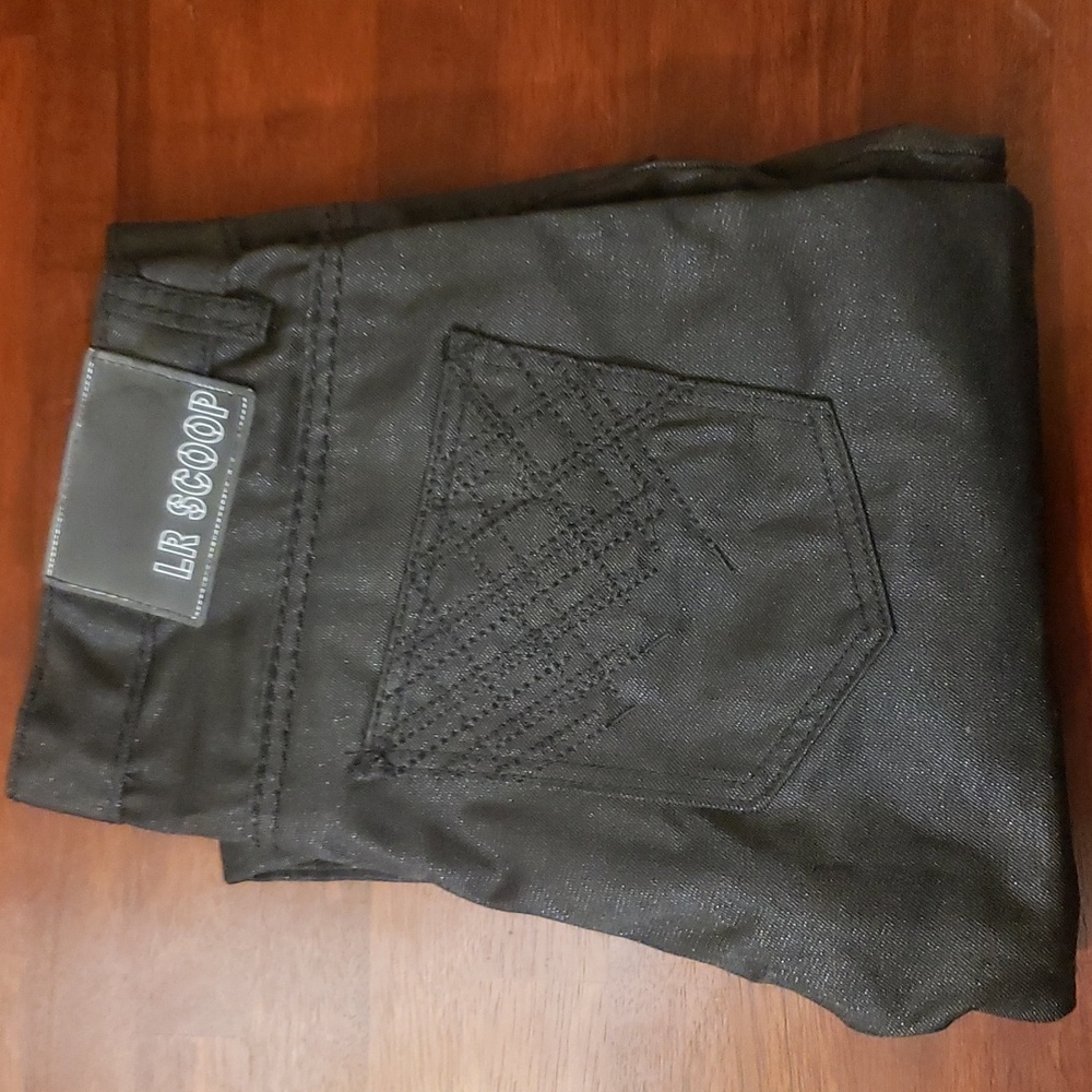 LR Scoop Designer Jeans Like New Condition 36 x 30 Black